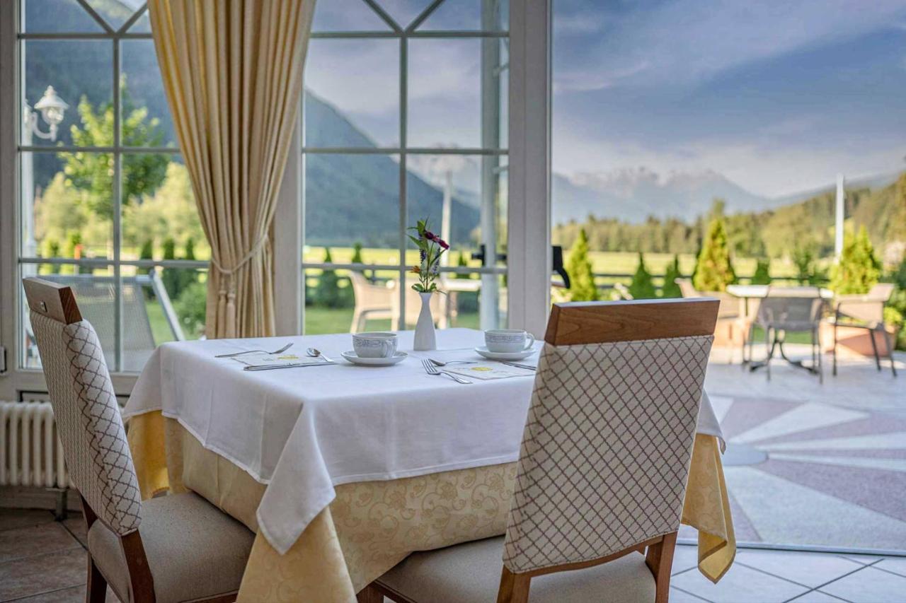 Hotel Bad Salomonsbrunn Anterselva di Mezzo Kültér fotó